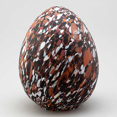 Monica Backström（モニカ・バックストロム）のコスタボダ製の卵